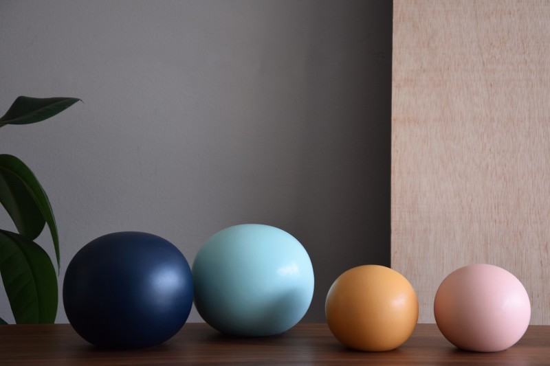 COLLECTION COULEURS : BOULES DE CÉRAMIQUE | VP Interiorismo